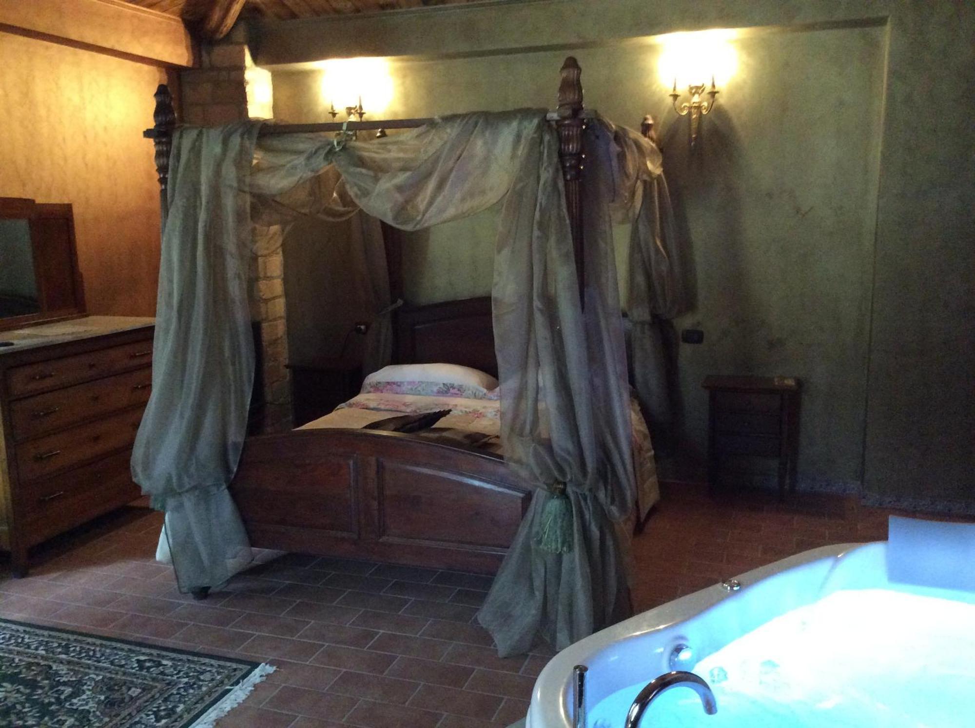 Hotel Il Feudo Dei Pierleoni Celano Quarto foto